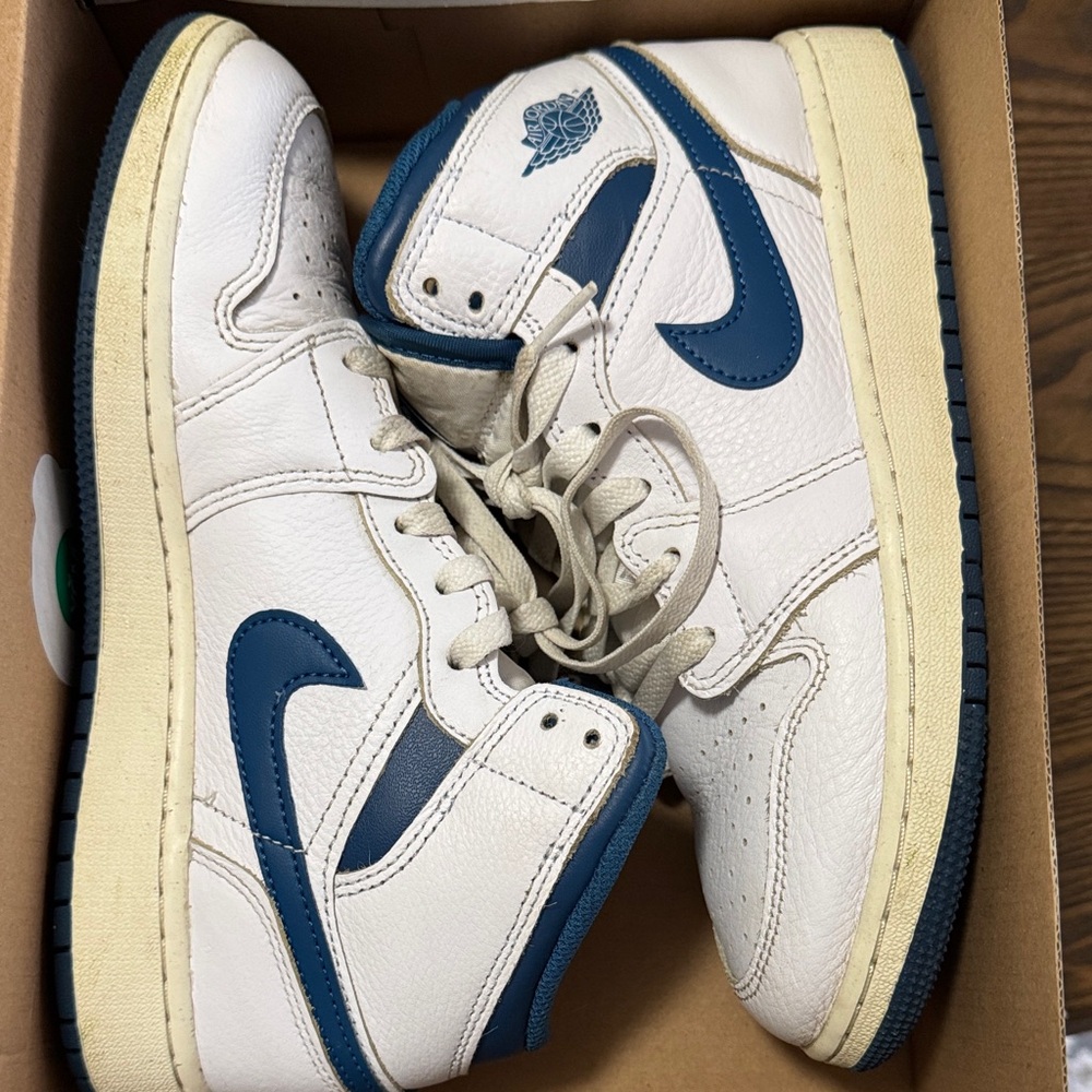 Jordan Kids Sneakers White and Blue